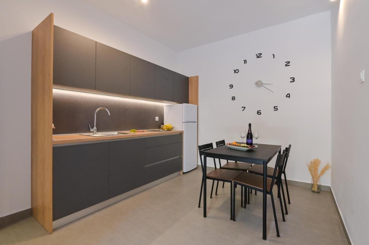 Double L House Apartment Novalja Luaran gambar